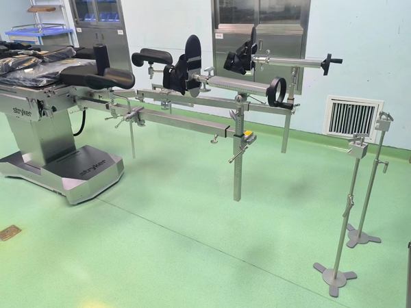 骨科牽引手術(shù)架